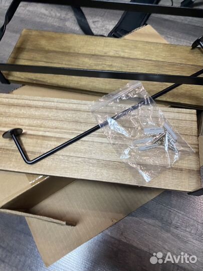 Полка настенная деревянная