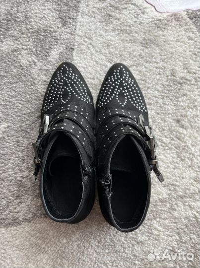 Полуботинки