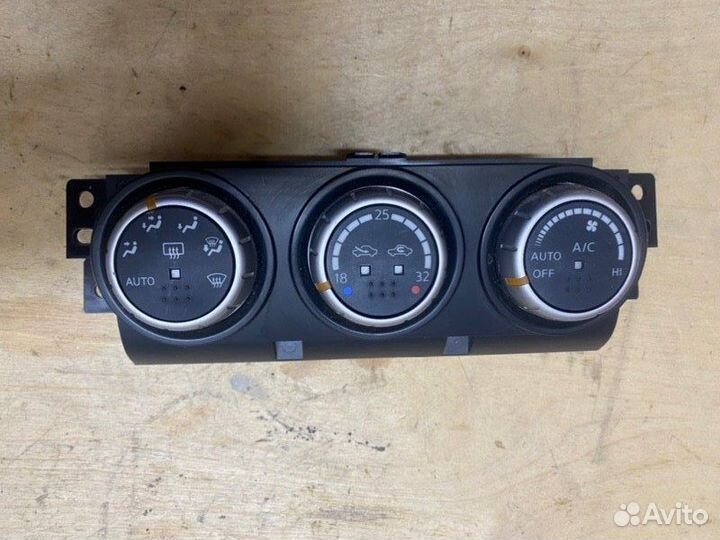 Блок управления климат-контролем Nissan X-Trail