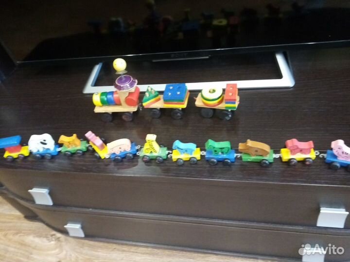 Детские развивающие игрушки