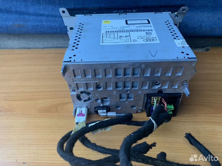 Магнитола Audi A4 B8 Q5 A5 8T2035186B