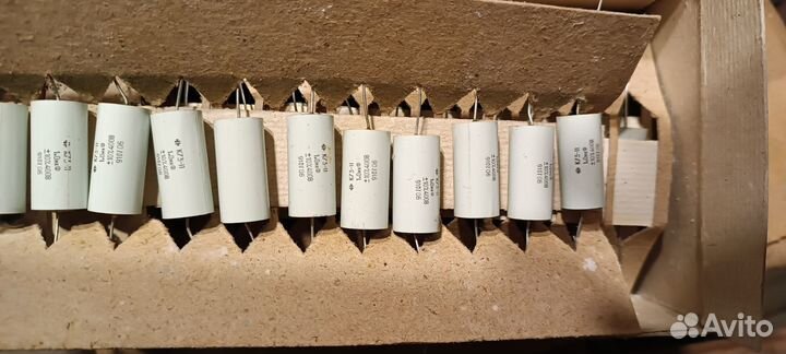 Конденсатор К73П К73-11 К50-7 200мк 345В кбпс 1мкф