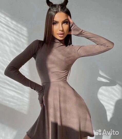 Платье базовое осенее