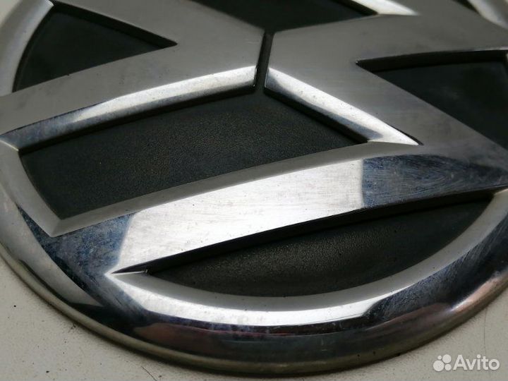 Эмблема задняя Volkswagen Touareg 2 NF 3.0 TDI