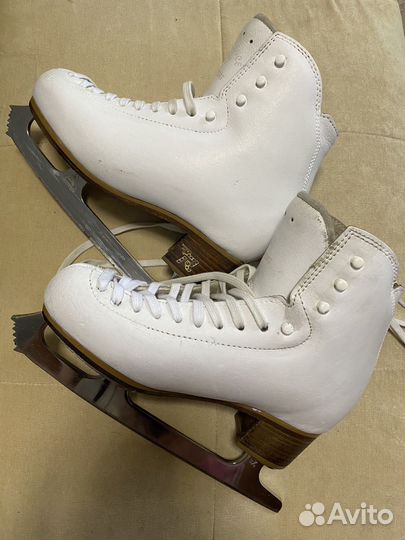 Фигурные коньки risport rf3