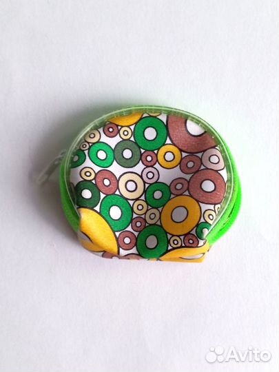 Кошелек на молнии для мелочи зеленый