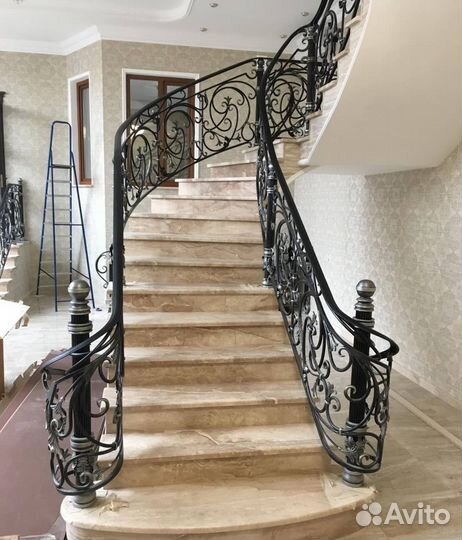 Кованые перила под ключ