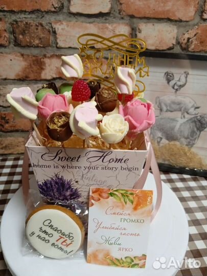 Букеты из шоколада, конфеты, леденцы