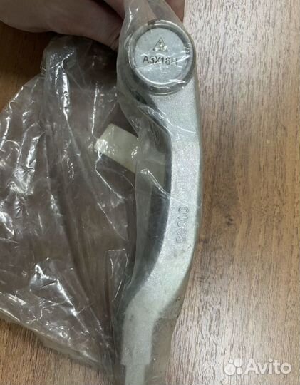 Рулевой наконечник левый Honda Сivic CRV CRX