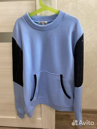 Одежда женская 42-44