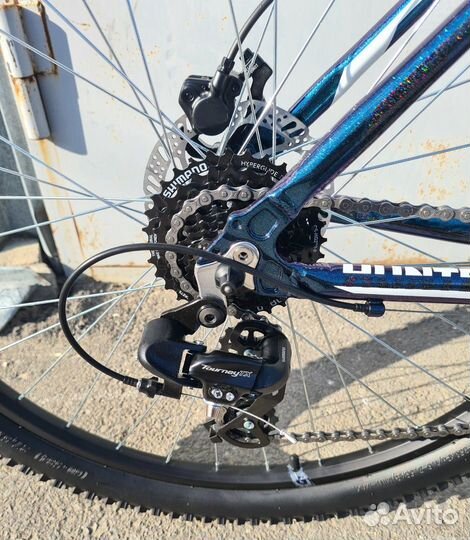 Stark Hunter 27.3 HD (Рама 18, синий/черный/белый)