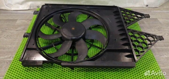 Вентилятор охлаждения Skoda Fabia Polo 6R0959455C