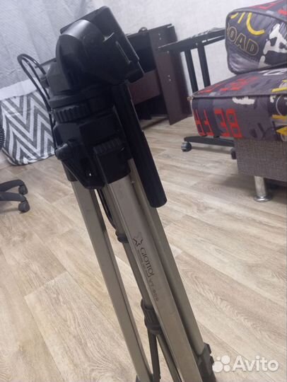 Штатив для фотоаппарата Giotto