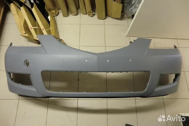 Бампер передний Mazda 3 с 2003