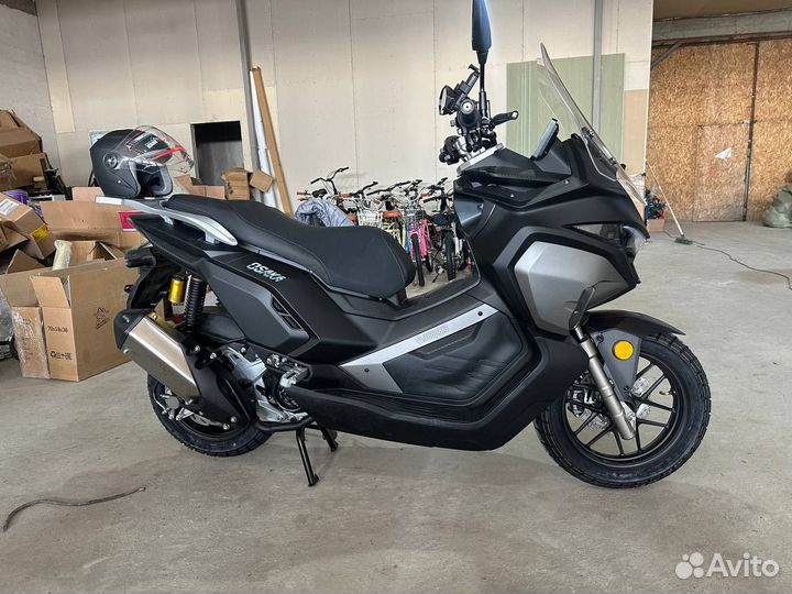 Скутер Osaka 180куб