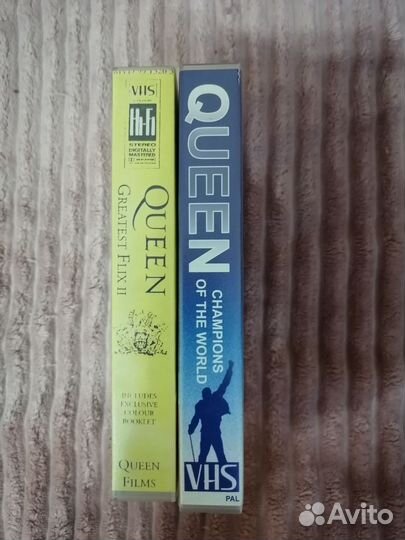 Видеокассеты в подборке