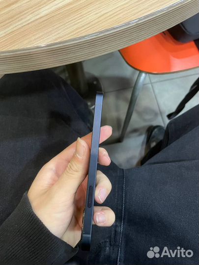 iPhone 12, 128 ГБ