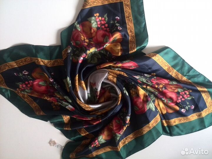 Платок шелковый