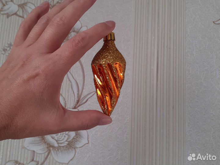 Елочные игрушки