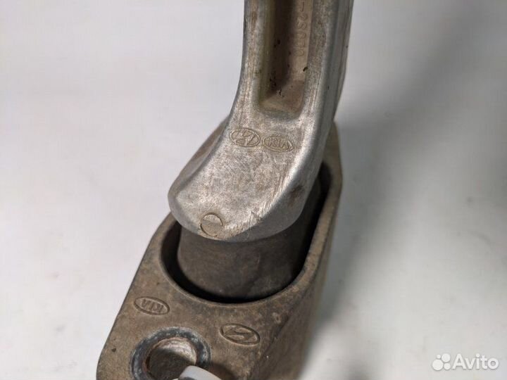 Опора двигателя задняя Hyundai Ix35 LM G4KD 2010