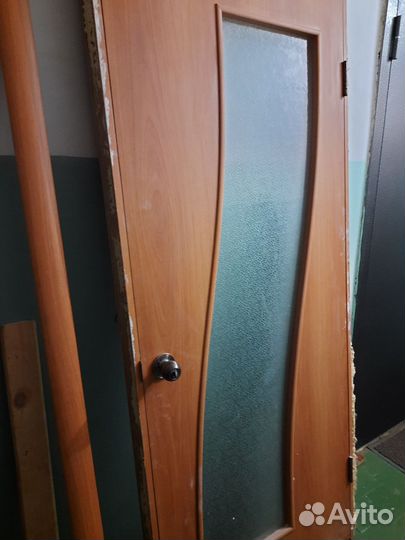 Дверь межкомнатнатная б/усо стеклом