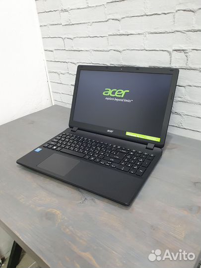 Ноутбук Acer Aspire ES1 15.6