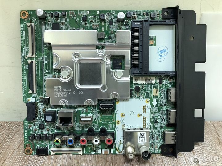 Main EAX68253605 от LG 43UM7100
