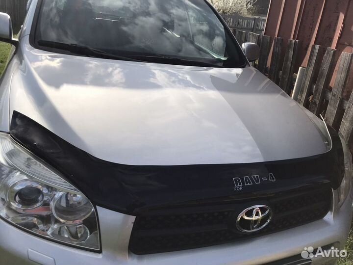 Спойлер капота Rav4 lll