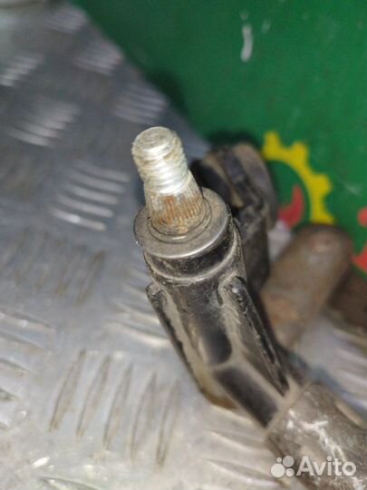 Трапеция дворников Chevrolet Spark хечбэк