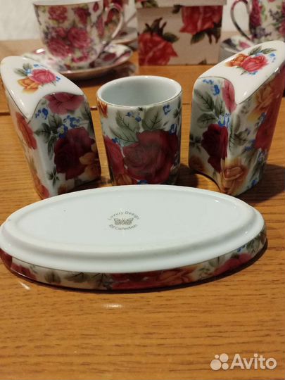 Фарфор Красные розы