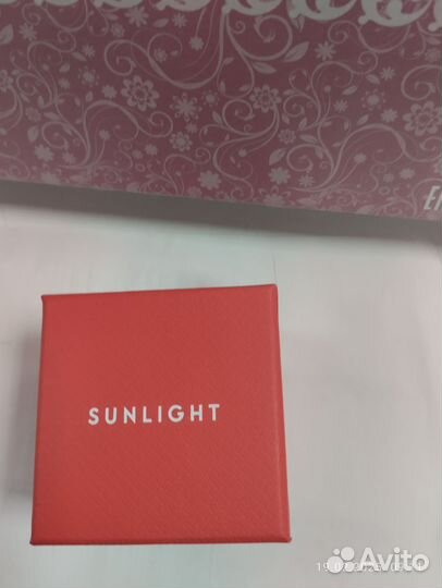 Коробочки для ювелирных изделий