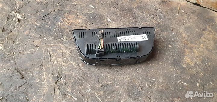 Блок управления кондиционером Opel Astra J GTC 20