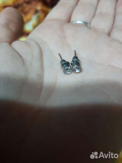 Серьги пусеты