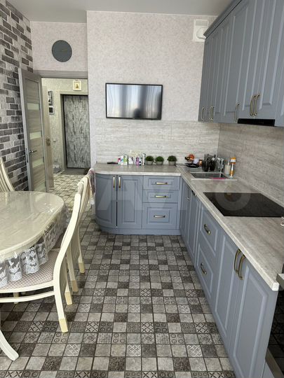 2-к. квартира, 67,3 м², 12/16 эт.