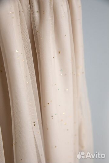 Платье на девочку с зайчиком H&M