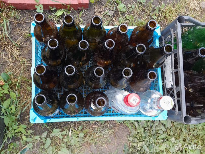 Продаю стеклянные бутылки