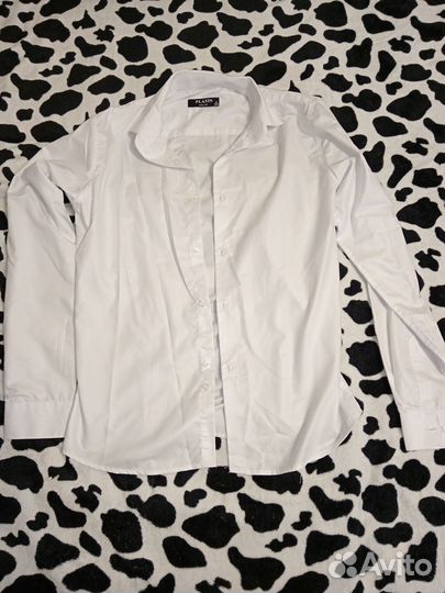 Рубашки в школу 152 и джинсы