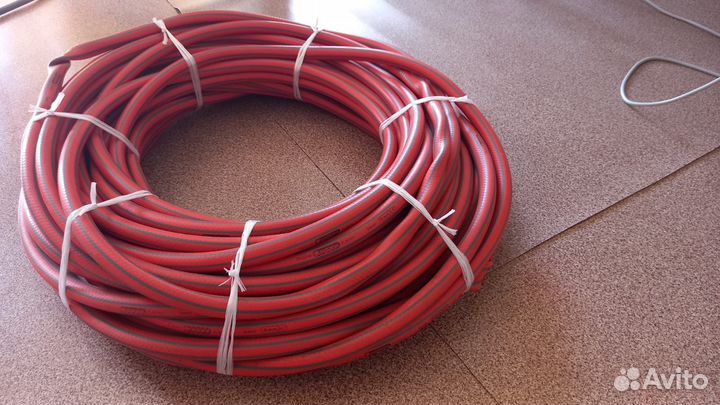 Шланг поливочный бу