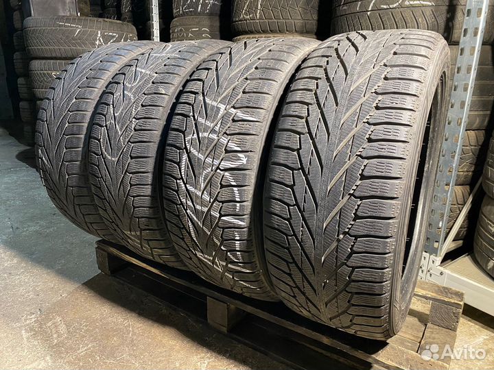 Nokian Tyres Hakkapeliitta R2 SUV 265/45 R21 108R