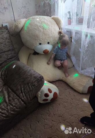 Большие плюшевые медведи