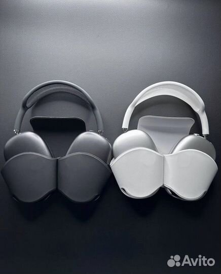 AirPods Max (Black and White)