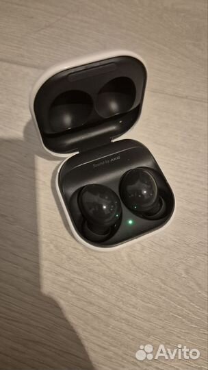 Samsung buds 2