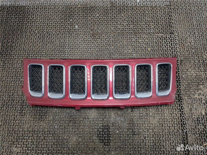Решетка радиатора Jeep Compass, 2011