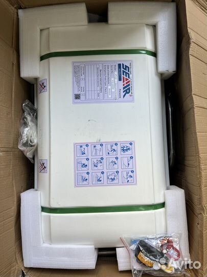 Спасательный плот в контейнере