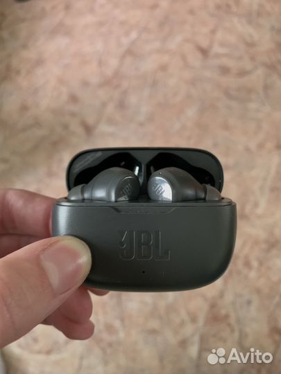 Беспроводные наушники jbl vibe 200 tws