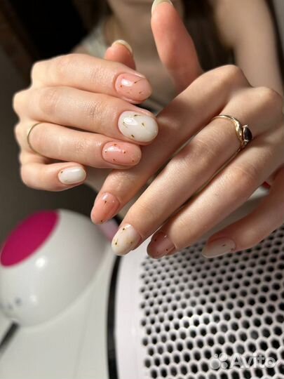 Маникюр. Педикюр