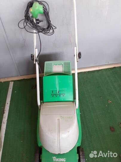 Газонокосилка электрическая