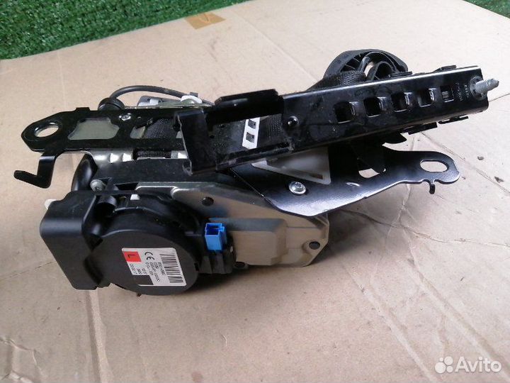 Ремень безопасности передний левый Mercedes-Benz