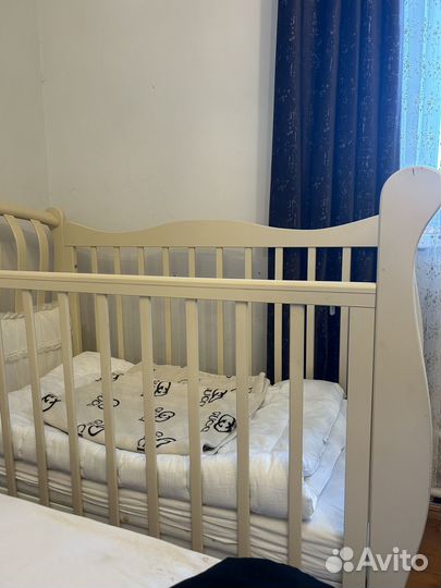 Детская кроватка