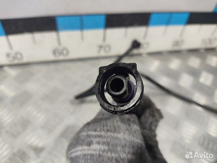 Б/У Трубка системы охлаждения Mercedes#001